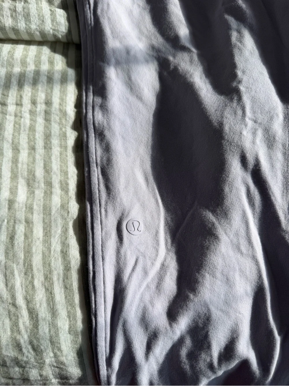 Lululemon Scuba High-Rise Joggers Size 6 Lavender Purple